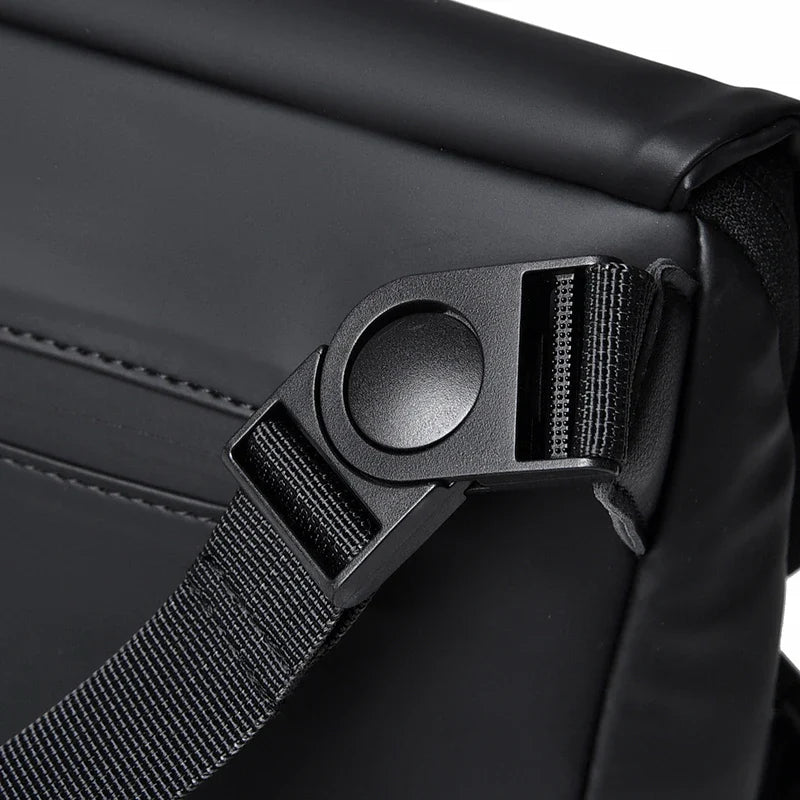 Preston's Stealth Shoulder Bag