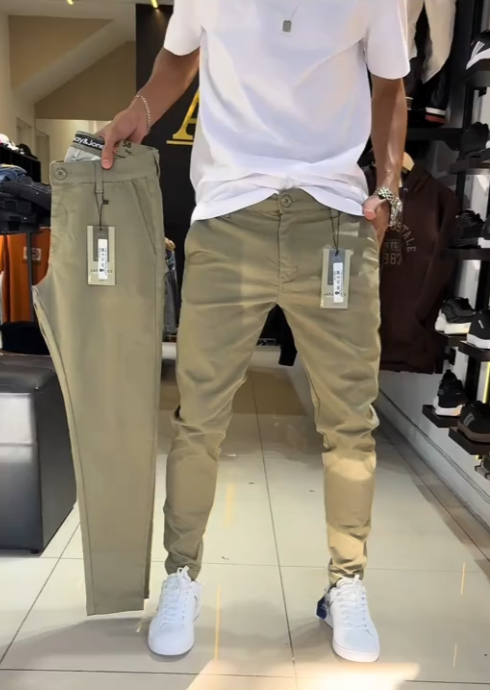 Men’s Slim-Fit Casual Solid Colour Pants